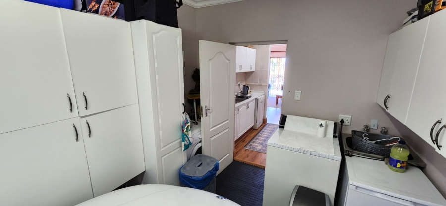 3 Bedroom Property for Sale in Seemeeu Park Western Cape